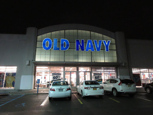 Clothing Store «Old Navy», reviews and photos, 13915 20th Ave, College Point, NY 11356, USA