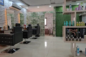 Star Master Unisex salon- Unisex Salon | Makup Studio | Hair Extention | Nail Extention in Ashok Vihar image