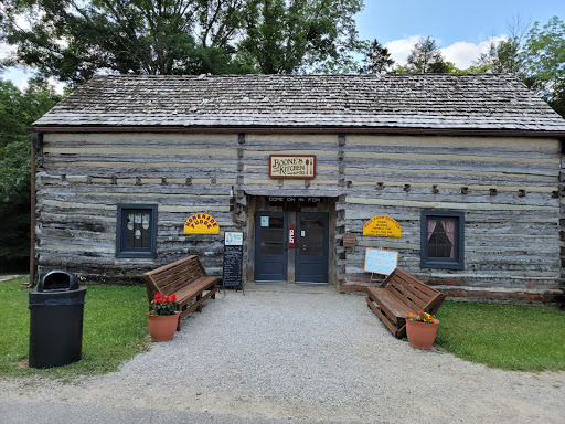 Tourist Attraction «Squire Boone Caverns», reviews and photos, 100 Squire Boone Rd SW, Mauckport, IN 47142, USA