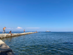 Mon Repos Beach Dock Kardaki'in fotoğrafı doğal alan içinde bulunmaktadır