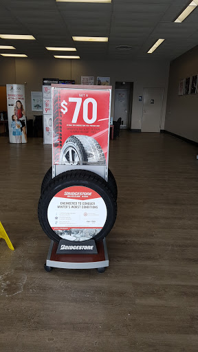 Tire Shop «Firestone Complete Auto Care», reviews and photos, 21210 Center Ridge Rd, Rocky River, OH 44116, USA