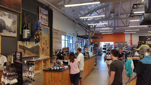 Outdoor Sports Store «Summit Hut», reviews and photos, 5251 E Speedway Blvd, Tucson, AZ 85712, USA
