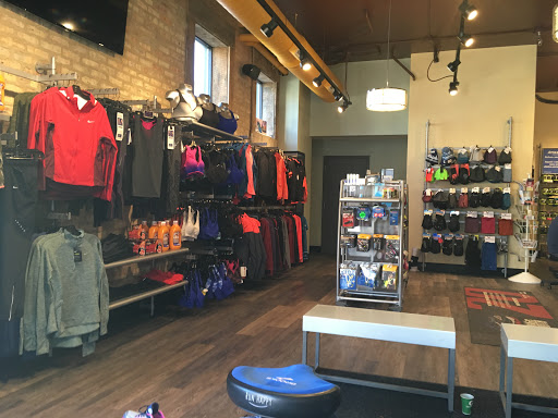 Sportswear Store «Fleet Feet Sports - Lakeview», reviews and photos, 3359 N Southport Ave, Chicago, IL 60657, USA
