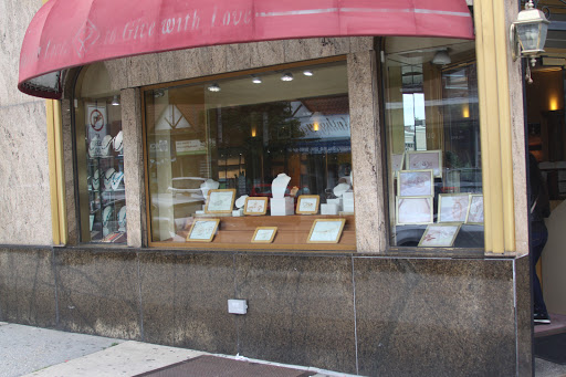 Jeweler «Chateau Jewelry Corporation», reviews and photos, 71-35 Austin St, Forest Hills, NY 11375, USA