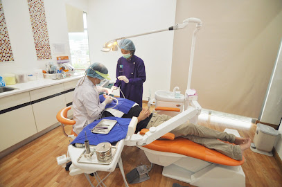 AB Dental Clinic Phuket, a professional private dentist provides a wide range of services by a team of expert dentists.