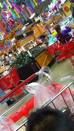 Grocery Store «El Rio Grande #7», reviews and photos, 10325 Lake June Rd #400, Dallas, TX 75217, USA