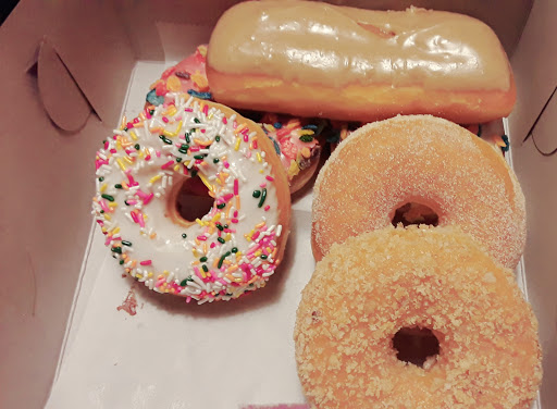 Donut Shop «Daily Donuts», reviews and photos, 10725 W Indian School Rd, Avondale, AZ 85392, USA