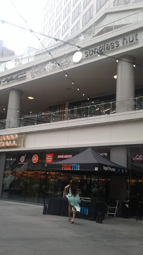 Shopping Mall «FIGat7th», reviews and photos, 735 S Figueroa St, Los Angeles, CA 90017, USA