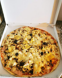 Plats et boissons du Pizzeria Pizza Vénitienne à Bormes-les-Mimosas - n°11