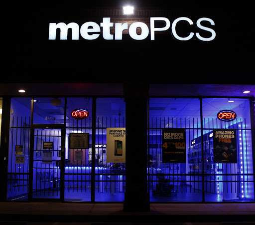 Cell Phone Store «MetroPCS Authorized Dealer», reviews and photos, 450 E Hwy 67, Duncanville, TX 75137, USA
