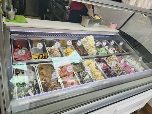 Artisan ice cream in Trujillo