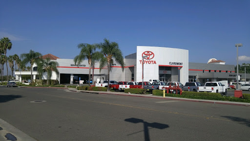 Toyota Dealer «Claremont Toyota», reviews and photos, 601 Auto Center Dr, Claremont, CA 91711, USA