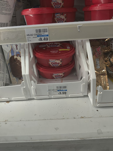 Drug Store «CVS», reviews and photos, 8859 Alondra Blvd, Paramount, CA 90723, USA