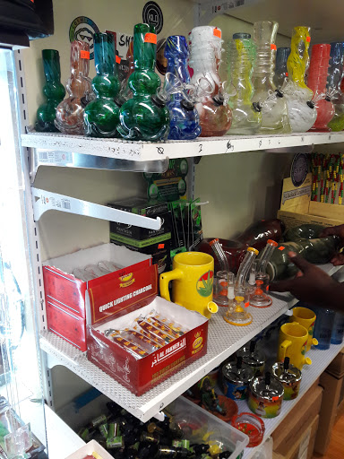 Tobacco Shop «419 Smoke Shop & E-Cigs», reviews and photos, 8546 W Irlo Bronson Memorial Hwy, Kissimmee, FL 34747, USA