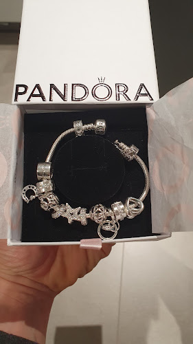 PANDORA Concept Store Genk - Juwelier