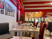 Atmosphère du Restaurant latino-américain La Puerta Del Sol à Évian-les-Bains - n°5