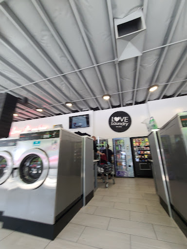 Laundromat «Love Laundry Midtown», reviews and photos, 2431 K St, Sacramento, CA 95816, USA