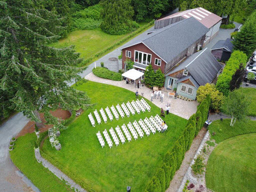 Wedding Venue «Green Gates At Flowing Lake», reviews and photos, 4919 175th Ave SE, Snohomish, WA 98290, USA