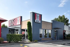 KFC Montauban image