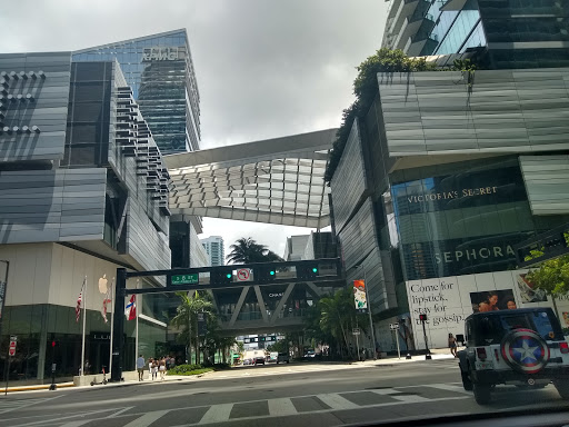 Shopping Mall «The Shops at Mary Brickell Village», reviews and photos, 901 S Miami Ave, Miami, FL 33130, USA