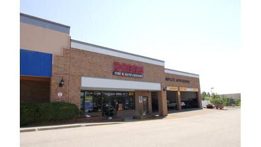 Tire Shop «Dobbs Tire & Auto Centers», reviews and photos, 1652 Country Club Plaza Dr, St Charles, MO 63303, USA
