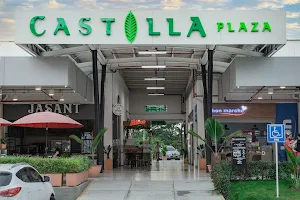 Castilla Plaza image