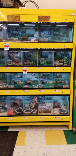 Pet Supply Store «Pet Supplies Plus», reviews and photos, 2100 W Grand River Ave, Okemos, MI 48864, USA