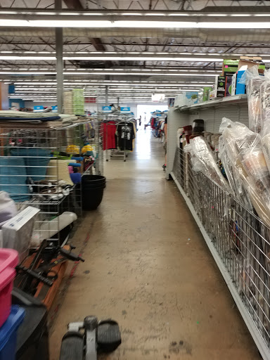 Thrift Store «Goodwill Central Texas - Macfarlane Center & Computer Works», reviews and photos