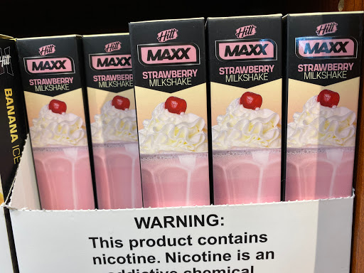 Tobacco Shop «Cigars & Smoke», reviews and photos, 21773 Ventura Blvd, Woodland Hills, CA 91364, USA