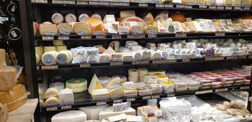 Supermarket «Foodcellar & Co.», reviews and photos, 43-18 Crescent St, Long Island City, NY 11101, USA