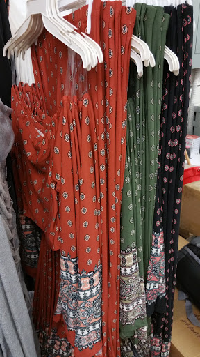 Shopping Mall «The Mall West End», reviews and photos, 850 Oak St SW, Atlanta, GA 30310, USA