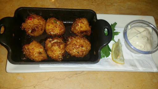 Restaurant «The Cheesecake Factory», reviews and photos, 3710 Highway 9, Freehold, NJ 07728, USA