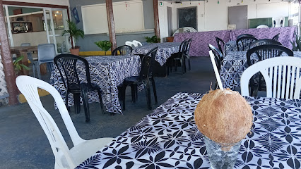 Apia Yacht Club Bar and Restaurant - 56MC+6W4, Mulinu,u Rd, Apia, Samoa