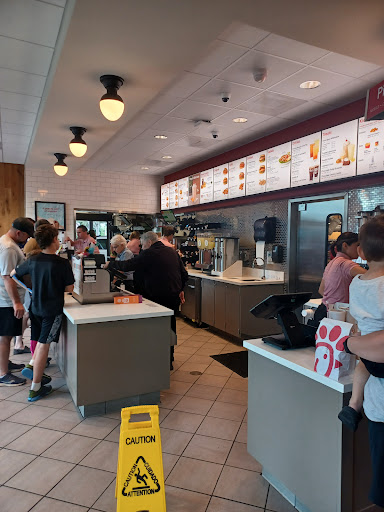 Fast Food Restaurant «Chick-fil-A», reviews and photos, 4132 US Hwy 98 N, Lakeland, FL 33810, USA