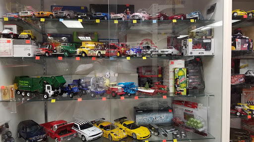 Hobby Store «Hub Hobby Center», reviews and photos, 6410 Penn Ave S, Richfield, MN 55423, USA