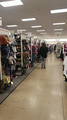 Department Store «Nordstrom Rack Gateway», reviews and photos, 9607 Research Blvd, Austin, TX 78759, USA