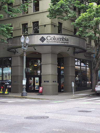 Sportswear Store «Columbia Sportswear», reviews and photos, 911 SW Broadway, Portland, OR 97205, USA