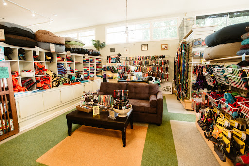 Pet Supply Store «Sellwood Pet Supply», reviews and photos, 8334 SE 17th Ave, Portland, OR 97202, USA