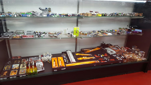 Tobacco Shop «Mr. SMOKE (smoke shop)», reviews and photos, 4347 Gunn Hwy, Tampa, FL 33618, USA