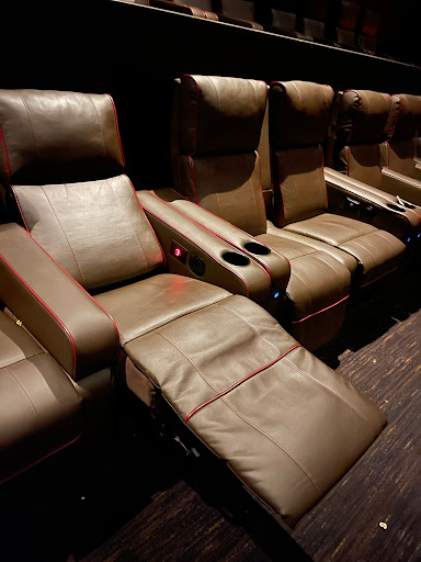 Movie Theater «AMC Northlake 14», reviews and photos, 7325 Northlake Mall Dr, Charlotte, NC 28216, USA