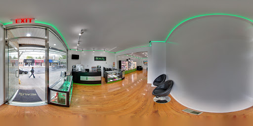 Cell Phone Store «HEALIX Smartphone & Drone Repair», reviews and photos, 138 New Dorp Ln, Staten Island, NY 10306, USA