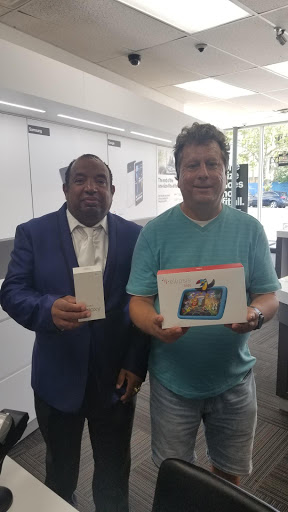 Cell Phone Store «Verizon Authorized Retailer, Best Wireless», reviews and photos, 253-25 Union Tpke, Glen Oaks, NY 11004, USA