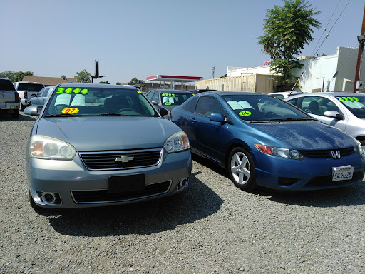 Used Car Dealer «El Chaparro Auto Sales», reviews and photos, 2215 E California Ave, Bakersfield, CA 93307, USA