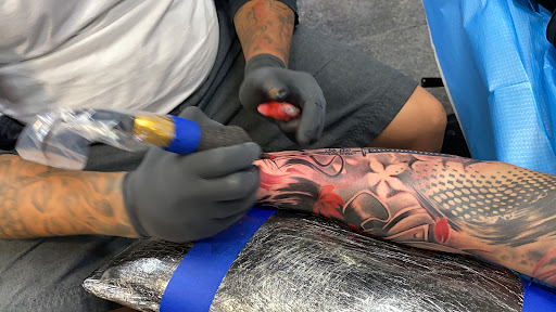 Tattoo Shop «Oriana Tattoo Studio», reviews and photos, 219 71st St, Miami Beach, FL 33141, USA