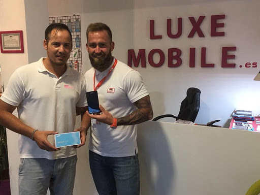 Reparación de Patinetes y Móviles | LUXEMOBILE en Oliva, Valencia