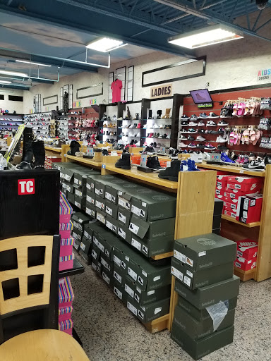 Clothing Store «V.I.M.», reviews and photos, 4812 5th Ave, Brooklyn, NY 11220, USA