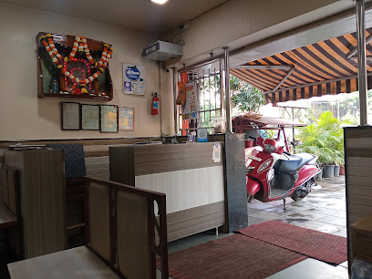 Ruchi Restaurant - XQQM+J75, Old Agra Rd, Mumbai Naka, Gaikwad Nagar, Nashik, Maharashtra 422002, India