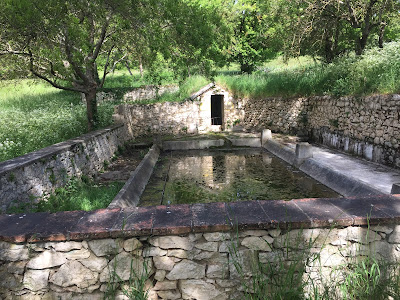 Village laundary à Touget