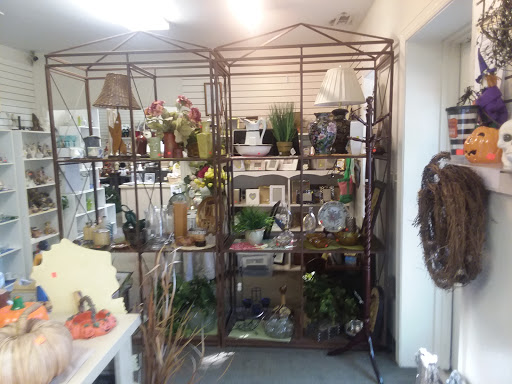 Thrift Store «The Sea Island Habitat for Humanity ReStore», reviews and photos, 3304 Maybank Hwy, Johns Island, SC 29455, USA