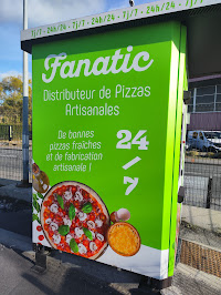Pizza du Pizzas à emporter Fanatic Distributeur de Pizzas et de Baguettes à Grand-Fort-Philippe - n°1